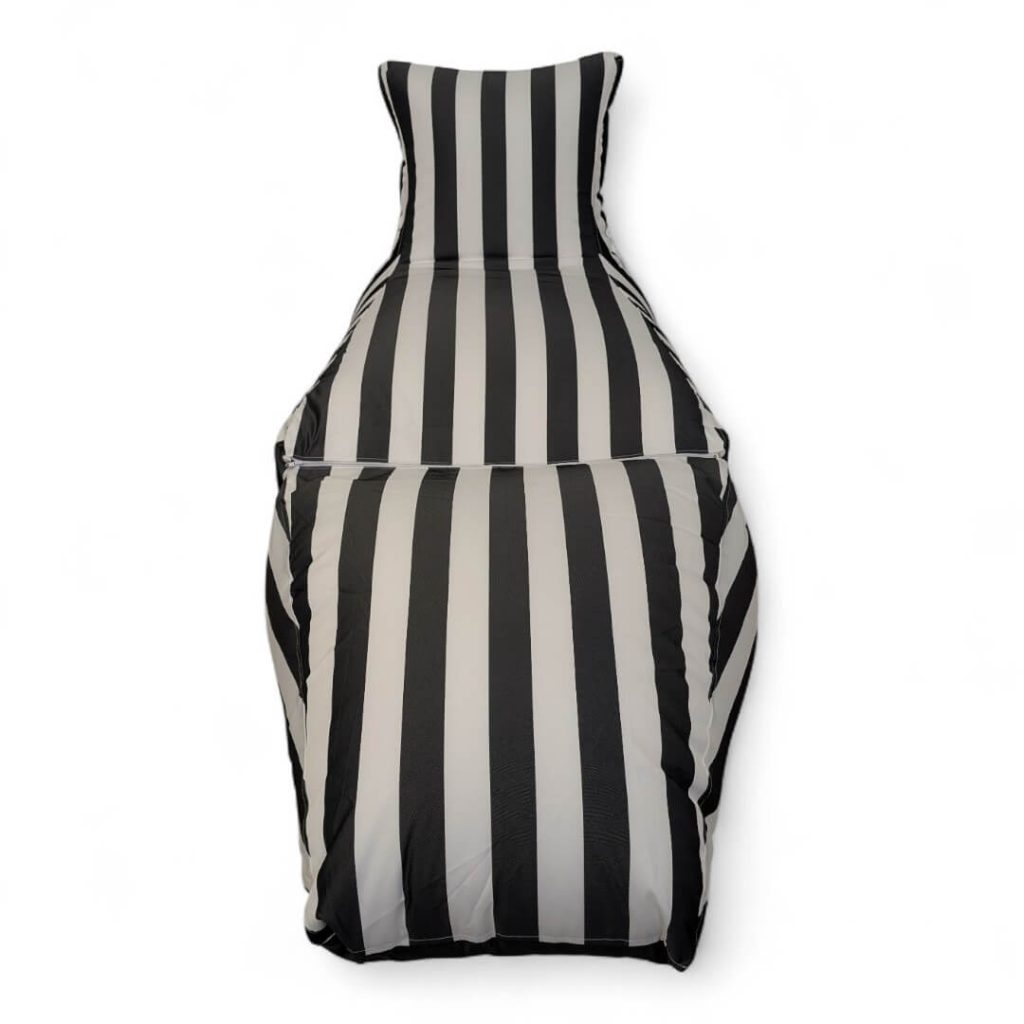 פוף מיטת שיזוף LUSINDA פסים לבן שחור עם דוגמנית