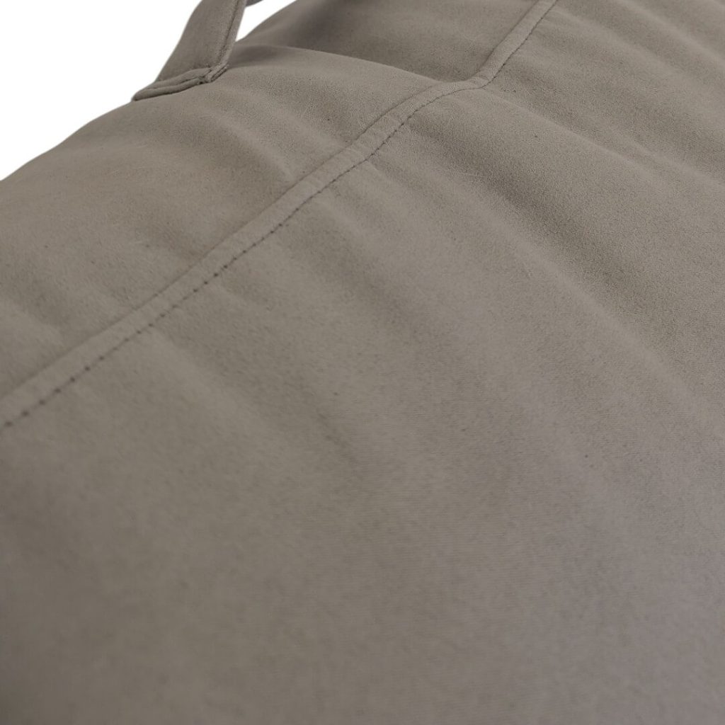 כורסת פוף ORTI בד דמוי זמש קטיפתי אפור