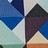 משולשים גיאומטרים צבעוניים